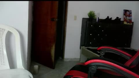 Snapshot of emr_master chatting on 09-27-25, 08:30 Emr online show from 09-27-25, 08:30