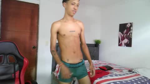 Snapshot of emr_master chatting on 10-12-25, 02:49 Emr online show from 10-12-25, 02:49