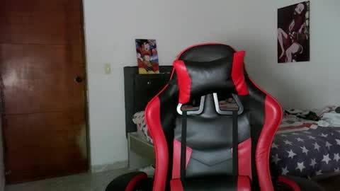 Snapshot of emr_master chatting on 10-22-25, 03:18 Emr online show from 10-22-25, 03:18