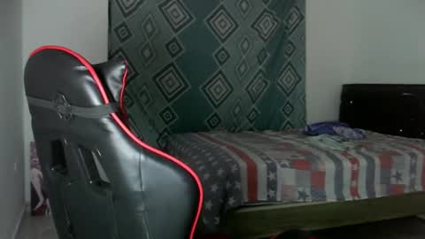 Snapshot of emr_master chatting on 11-08-25, 03:18 Emr online show from 11-08-25, 03:18