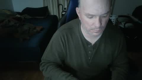 Matt online show from 03-10-25, 04:07