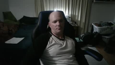 Matt online show from 10-10-25, 04:33