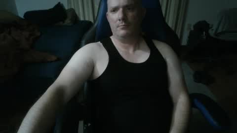 Snapshot of emsguy1 chatting on 05-16-26, 06:54 Matt online show from 05-16-26, 06:54