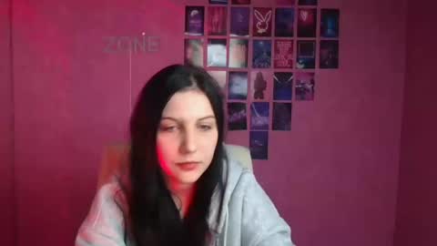Emma online show from 11-14-25, 06:28