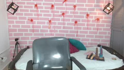 Emy online show from 03-05-25, 08:53