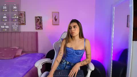 emy_blooming online show from 02-05-26, 07:51