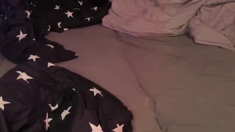 Emy online show from 01-18-26, 02:21