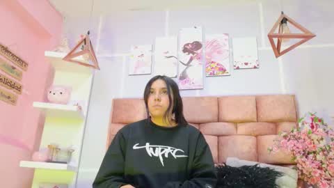 Emy Noa  online show from 09-24-25, 03:32