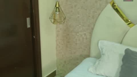 Emy  online show from 11-28-25, 11:46