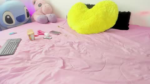 Im Emily would you like to help me reach 100  online show from 05-13-26, 03:42
