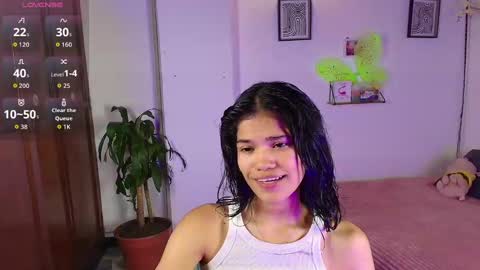 emycarver09 online show from 11-02-25, 12:13