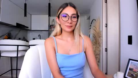 emyconneer online show from 01-23-25, 02:50