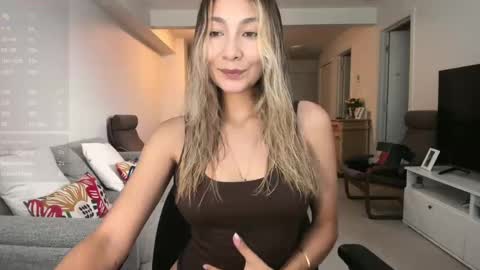 emyconneer online show from 09-10-25, 06:52