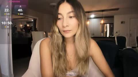 Snapshot of emyconneer chatting on 02-17-26, 10:49 emyconneer online show from 02-17-26, 10:49