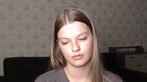 EmySway online show from 12-12-24, 07:48