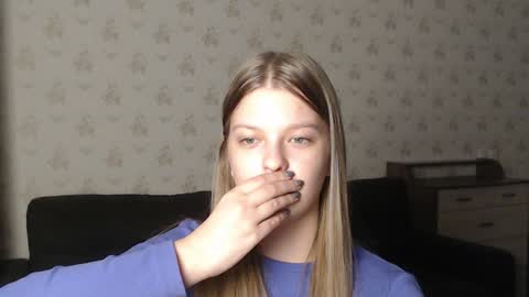 EmySway online show from 12-30-24, 07:53