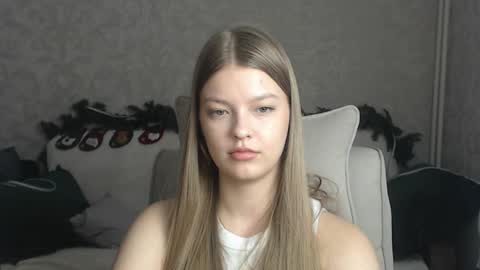 EmySway online show from 12-31-24, 08:26