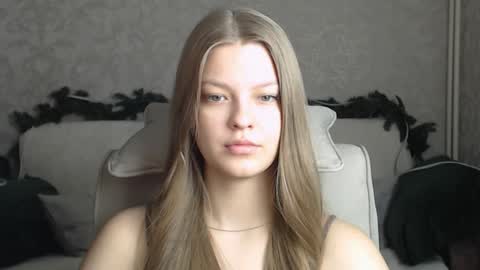 EmySway online show from 01-31-25, 01:33