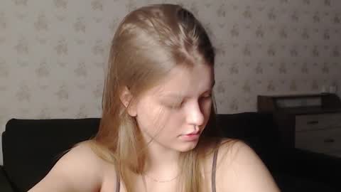 EmySway online show from 02-09-25, 10:20