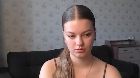 EmySway online show from 10-14-25, 05:19