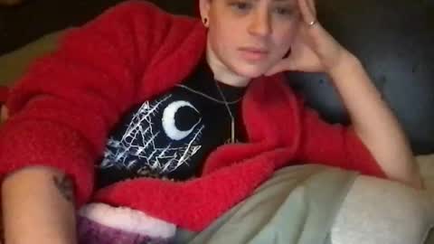 Snapshot of enbythrob chatting on 02-05-26, 07:57 enbythrob online show from 02-05-26, 07:57