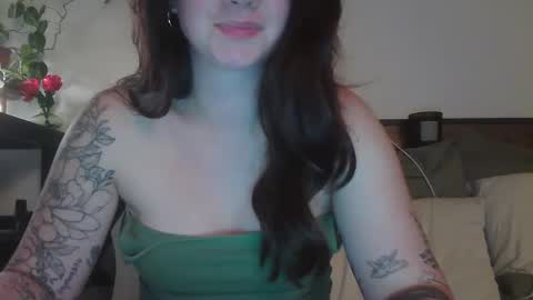 endlessly evie online show from 01-17-25, 05:21