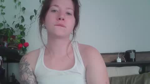 endlessly evie online show from 01-28-25, 12:26