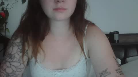 endlessly evie online show from 03-11-25, 09:37