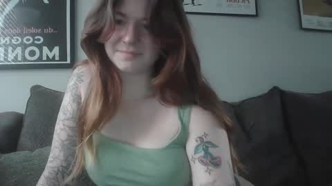 endlessly evie online show from 09-19-25, 09:48