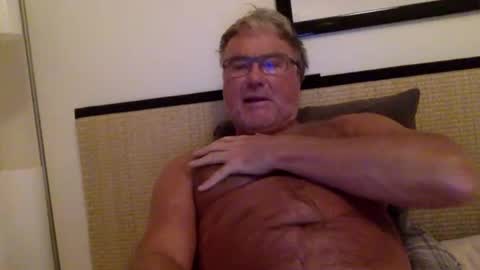 Snapshot of endurado chatting on 10-23-25, 07:56 endurado online show from 10-23-25, 07:56