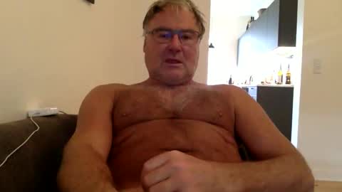 Snapshot of endurado chatting on 11-09-25, 10:02 endurado online show from 11-09-25, 10:02