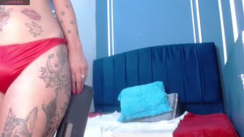 Snapshot of engel_devil chatting on 01-14-25, 04:29 Engel online show from 01-14-25, 04:29