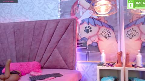 Snapshot of engel_devil chatting on 01-22-25, 12:17 Engel online show from 01-22-25, 12:17