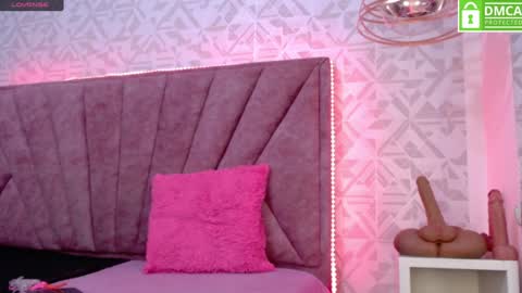 Snapshot of engel_devil chatting on 01-25-25, 01:30 Engel online show from 01-25-25, 01:30
