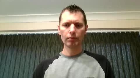 EnglishGuy183 online show from 02-27-26, 09:20