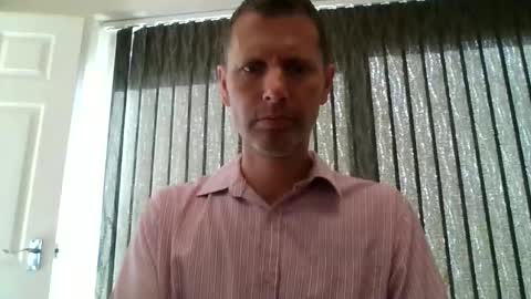 EnglishGuy183 online show from 05-15-26, 08:54