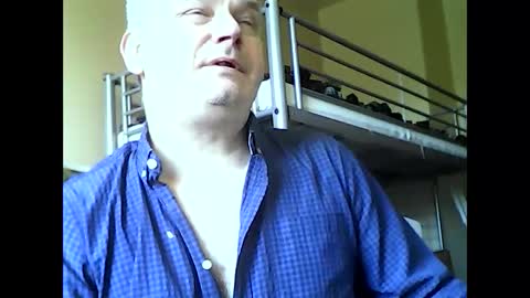 englishguysurrey online show from 12-19-24, 11:50