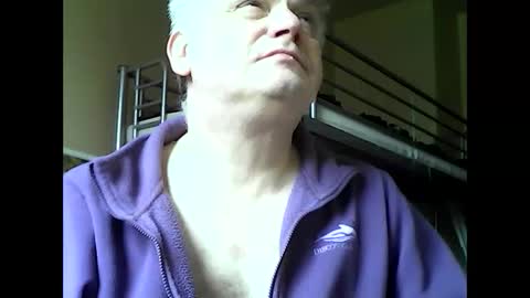 englishguysurrey online show from 03-12-25, 09:44