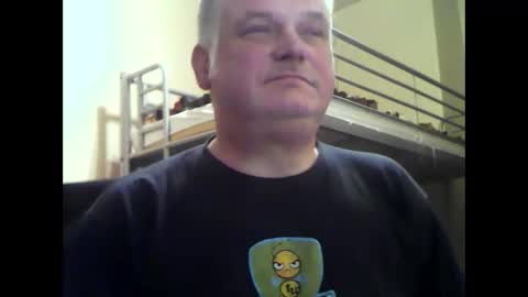 englishguysurrey online show from 11-26-25, 07:59