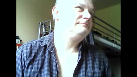 englishguysurrey online show from 05-02-26, 08:41