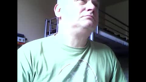 englishguysurrey online show from 05-15-26, 09:38
