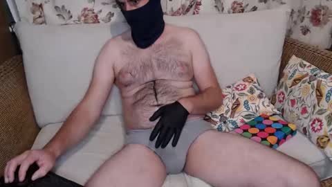 englishshyguyuk online show from 11-05-25, 07:58