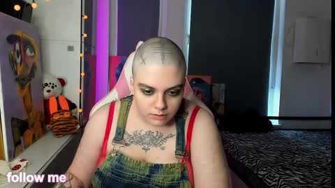 enigmastella online show from 01-18-26, 11:03