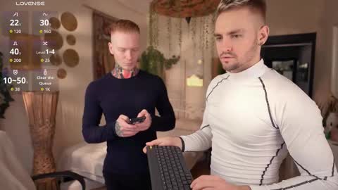 Snapshot of enjohnny chatting on 09-24-25, 02:20 Johnny online show from 09-24-25, 02:20