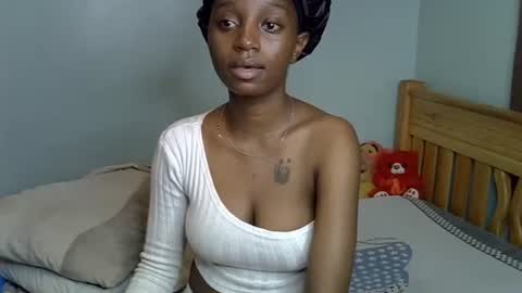 enkarxx online show from 03-11-25, 07:48