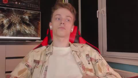 Enker online show from 11-27-25, 02:35