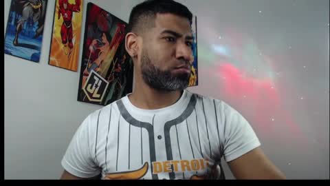 enriblack92 online show from 02-04-25, 08:38