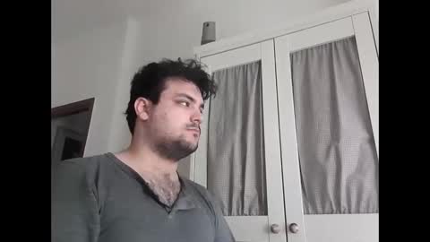 Snapshot of enrique696912345 chatting on 04-08-26, 03:45 enrique696912345 online show from 04-08-26, 03:45