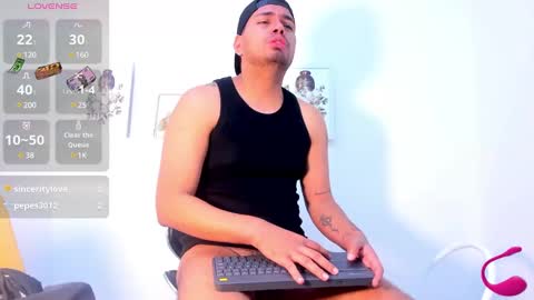 Snapshot of enrique_villa23 chatting on 01-26-25, 05:55 enrique online show from 01-26-25, 05:55