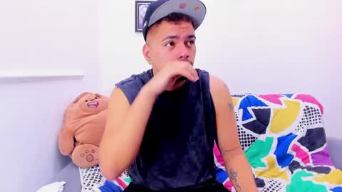 Snapshot of enrique_villa23 chatting on 03-09-25, 12:09 enrique online show from 03-09-25, 12:09